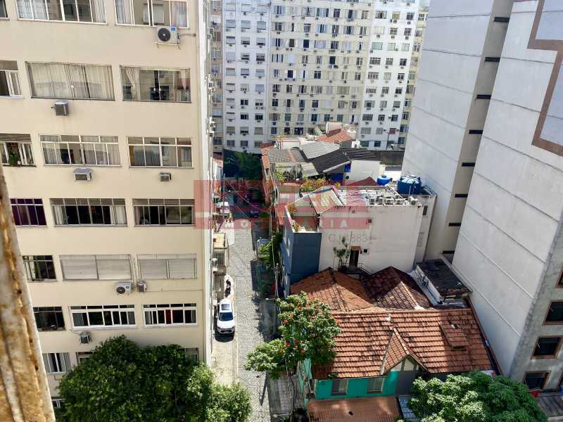 Apartamento à venda com 3 quartos, 75m² - Foto 2