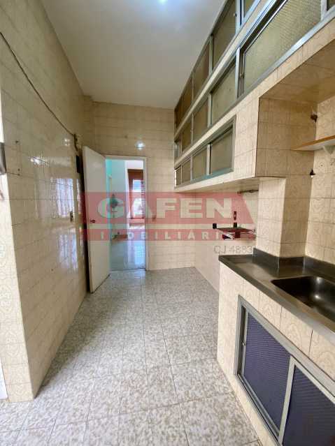 Apartamento à venda com 3 quartos, 75m² - Foto 18