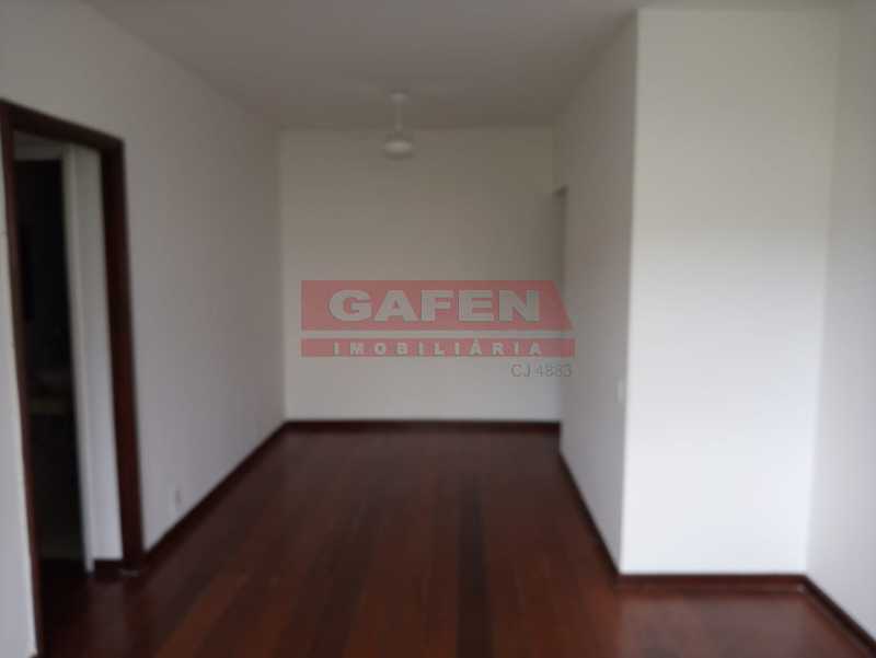 Apartamento à venda com 3 quartos, 90m² - Foto 2