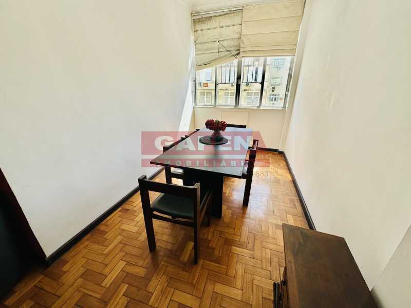 Apartamento à venda com 3 quartos, 105m² - Foto 2