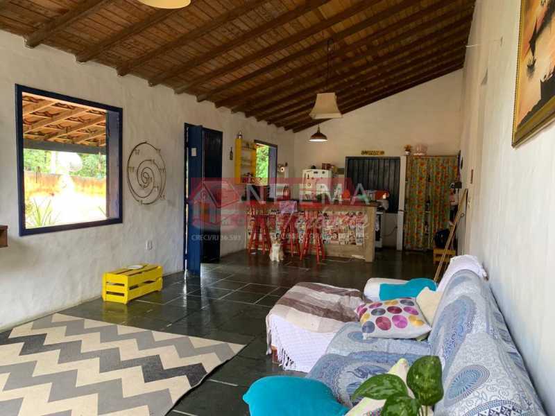 Casa à venda com 2 quartos, 333m² - Foto 6