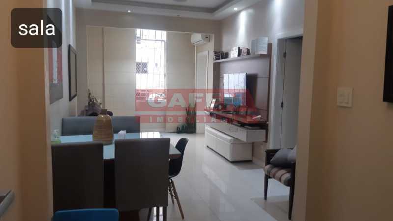 Apartamento à venda com 2 quartos, 70m² - Foto 1