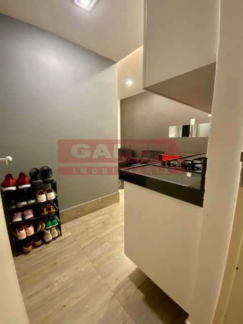 Apartamento à venda com 2 quartos, 65m² - Foto 18