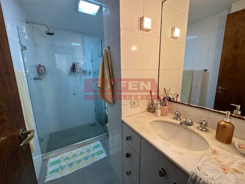 Apartamento à venda com 3 quartos, 125m² - Foto 12