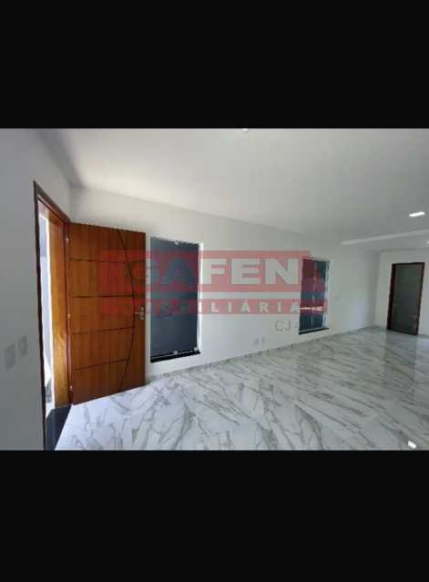 Casa à venda com 2 quartos, 110m² - Foto 4