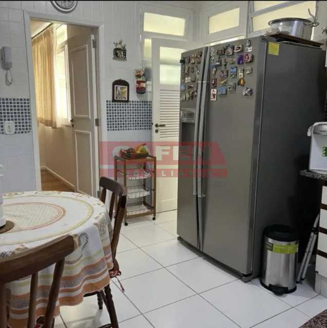 Apartamento à venda com 2 quartos, 147m² - Foto 17