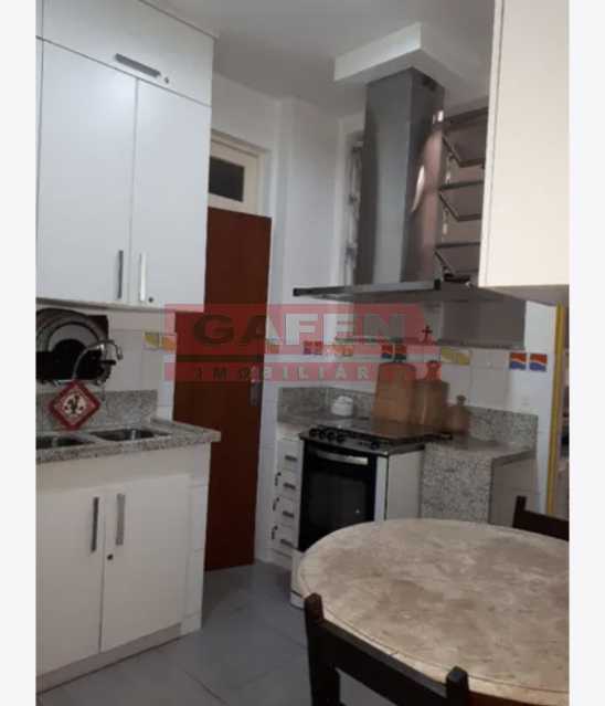 Apartamento à venda com 2 quartos, 85m² - Foto 9