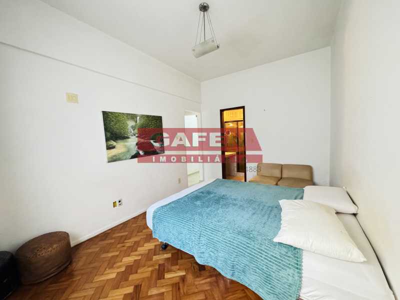 Apartamento à venda com 2 quartos, 72m² - Foto 10