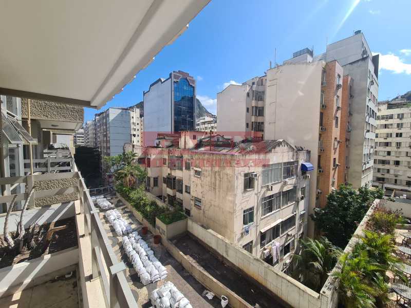 Apartamento à venda com 1 quarto, 50m² - Foto 4