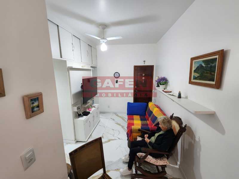 Apartamento à venda com 1 quarto, 35m² - Foto 2