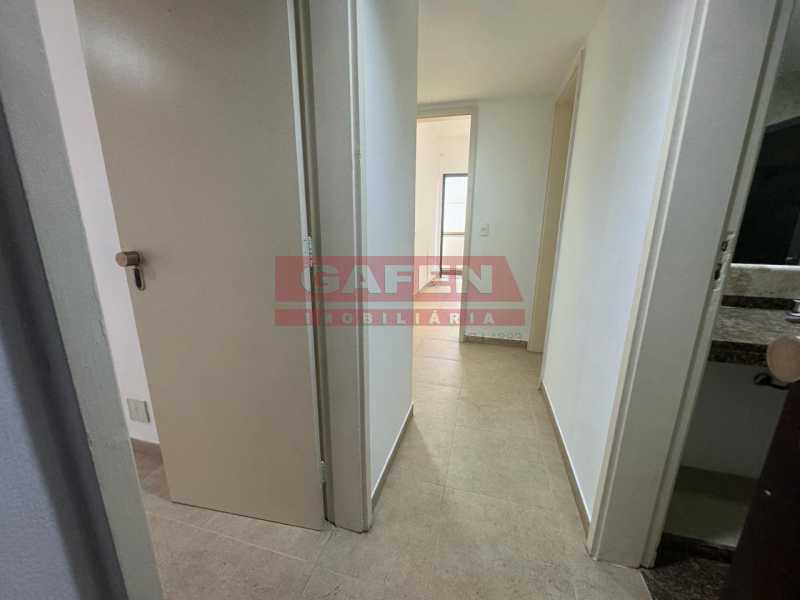 Apartamento à venda com 4 quartos, 220m² - Foto 8