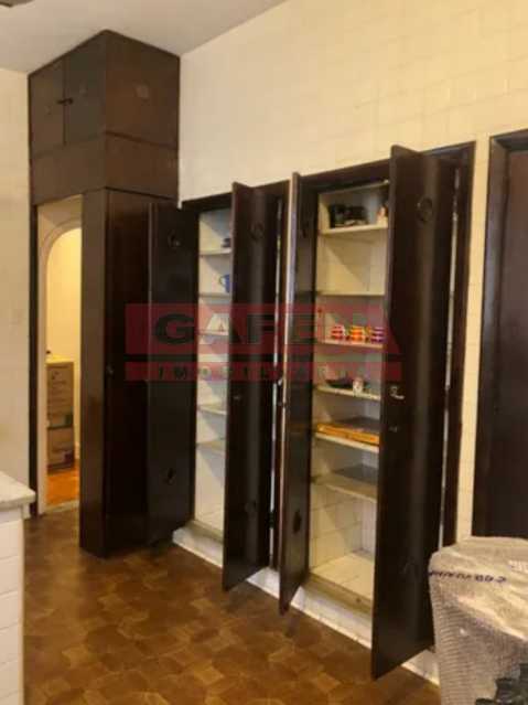 Apartamento à venda com 3 quartos, 230m² - Foto 13