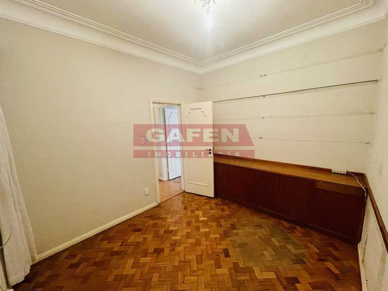 Apartamento à venda com 3 quartos, 200m² - Foto 5