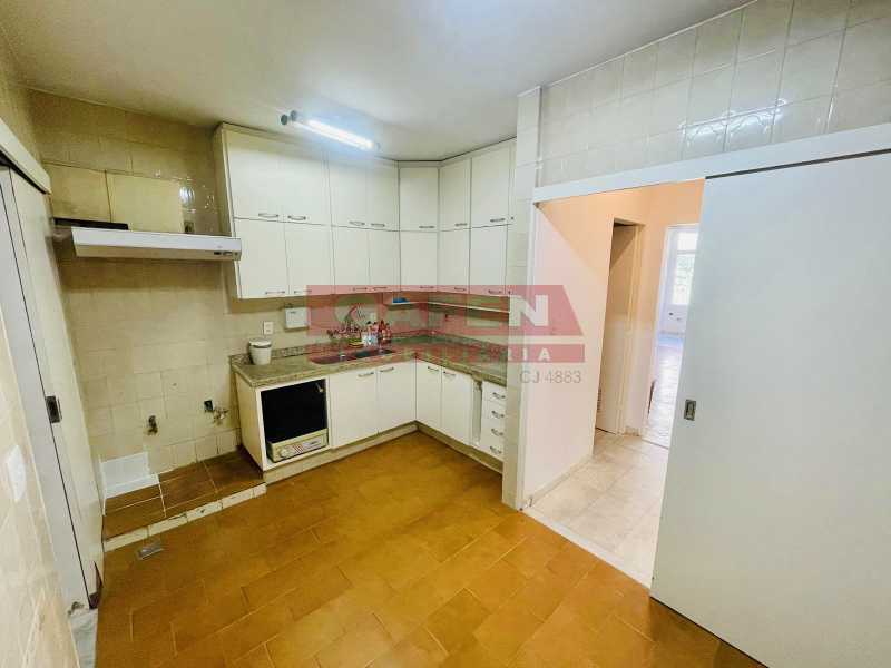 Apartamento à venda com 3 quartos, 200m² - Foto 20