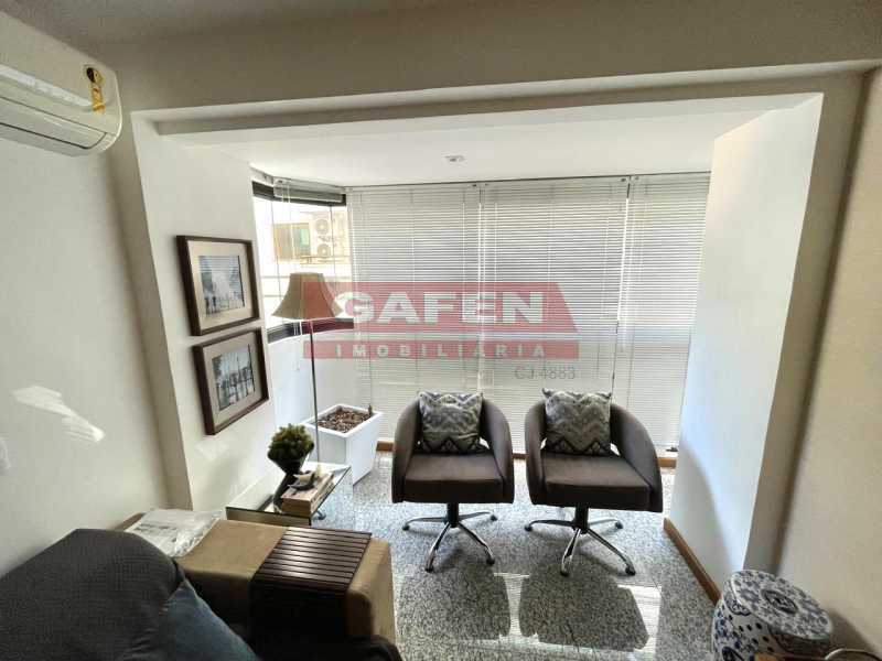 Apartamento à venda com 3 quartos, 109m² - Foto 2