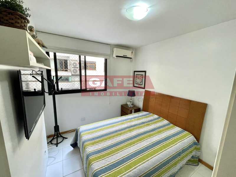 Apartamento à venda com 3 quartos, 109m² - Foto 8