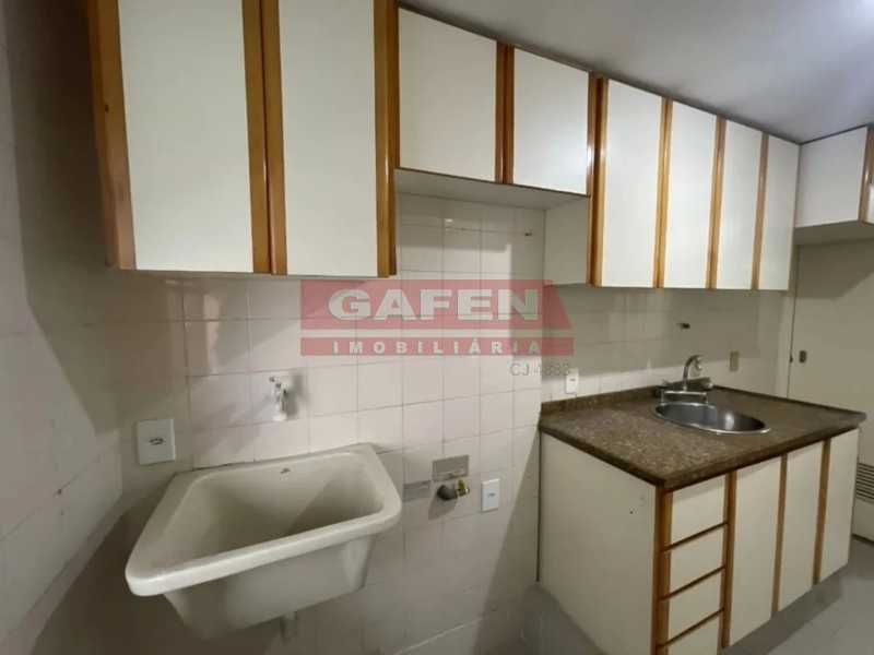 Apartamento à venda com 2 quartos, 76m² - Foto 13