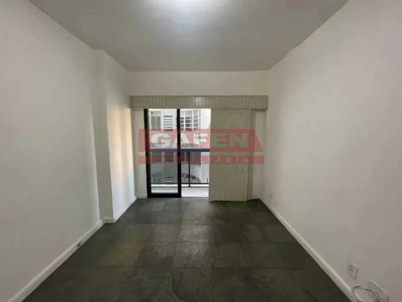 Apartamento à venda com 2 quartos, 76m² - Foto 14