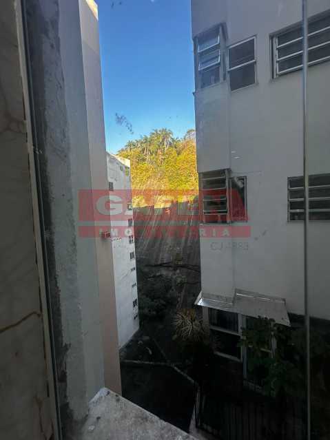 Apartamento à venda com 2 quartos, 70m² - Foto 29