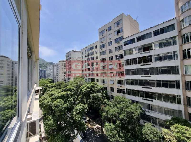 Apartamento à venda com 1 quarto, 60m² - Foto 18