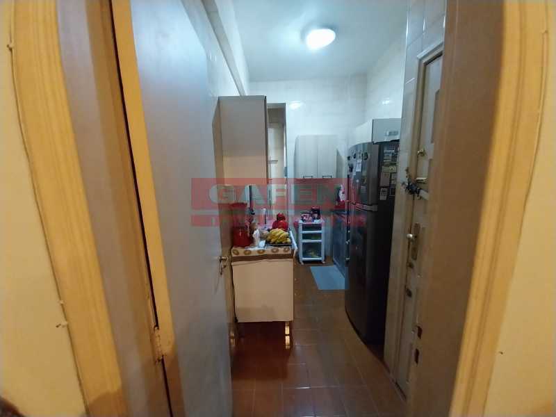 Apartamento à venda com 2 quartos, 100m² - Foto 11