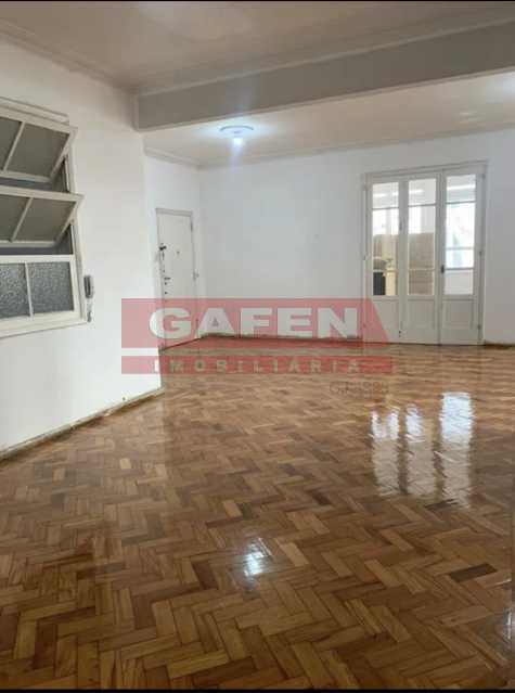 Apartamento à venda com 3 quartos, 173m² - Foto 2