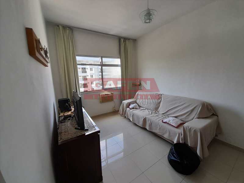 Apartamento à venda com 2 quartos, 70m² - Foto 7