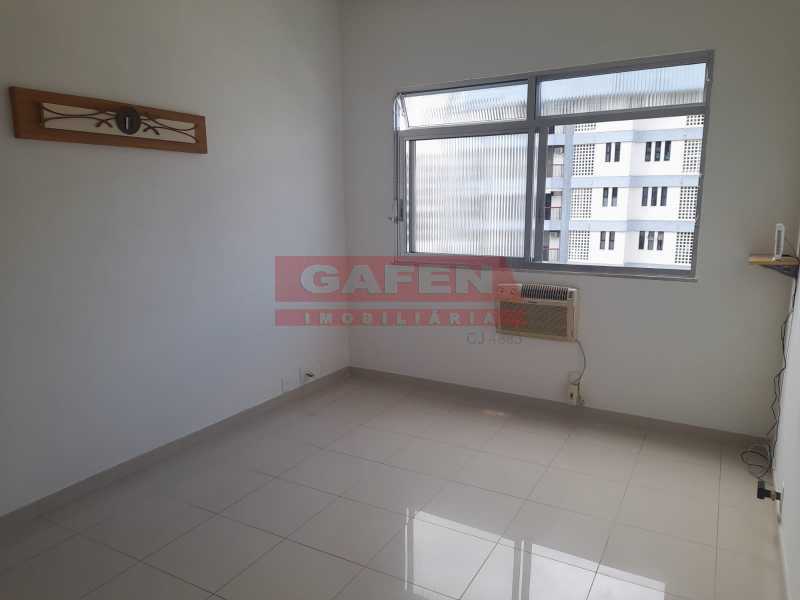 Apartamento à venda com 2 quartos, 70m² - Foto 10