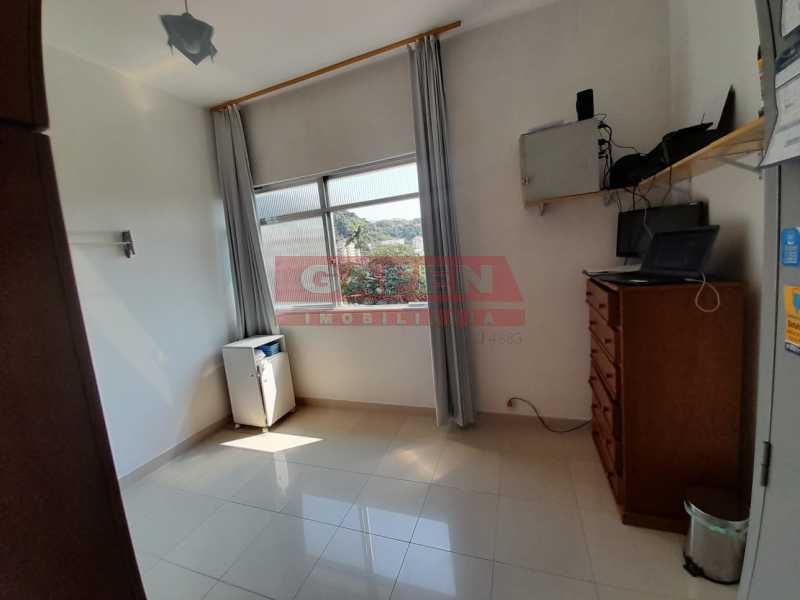 Apartamento à venda com 2 quartos, 70m² - Foto 17