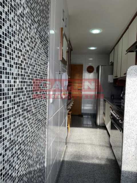 Apartamento à venda com 3 quartos, 100m² - Foto 19