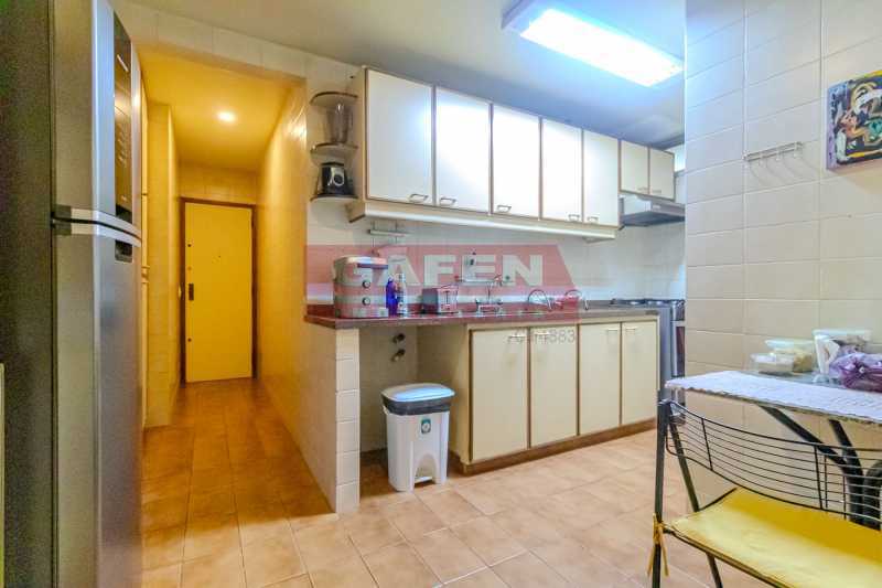 Apartamento à venda com 3 quartos, 137m² - Foto 25