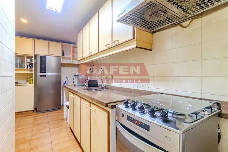 Apartamento à venda com 3 quartos, 137m² - Foto 21