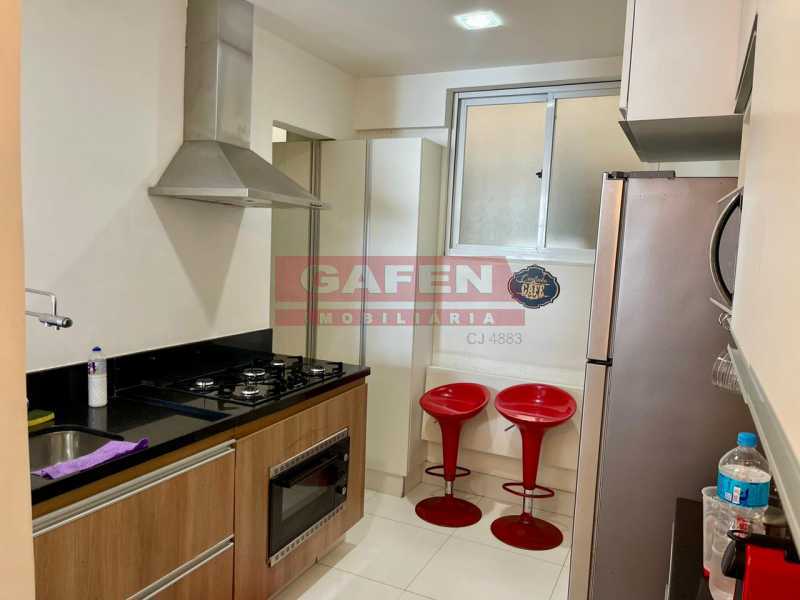 Apartamento para alugar com 3 quartos, 120m² - Foto 17