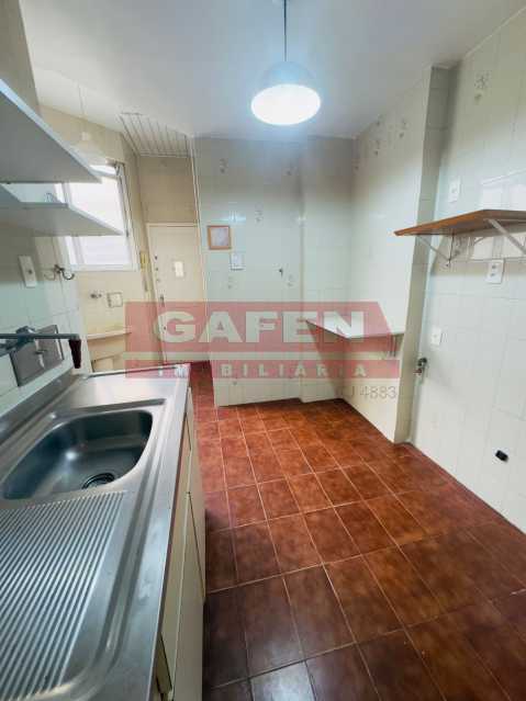 Apartamento à venda com 3 quartos, 115m² - Foto 13