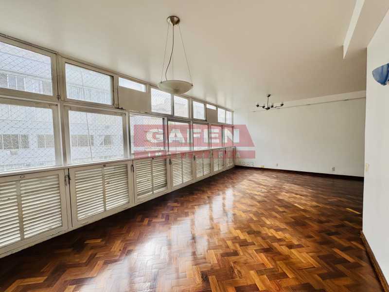 Apartamento para alugar com 3 quartos, 175m² - Foto 1