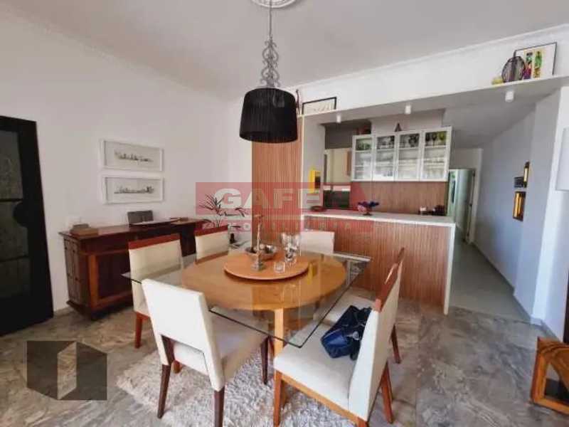 Apartamento à venda com 3 quartos, 137m² - Foto 5