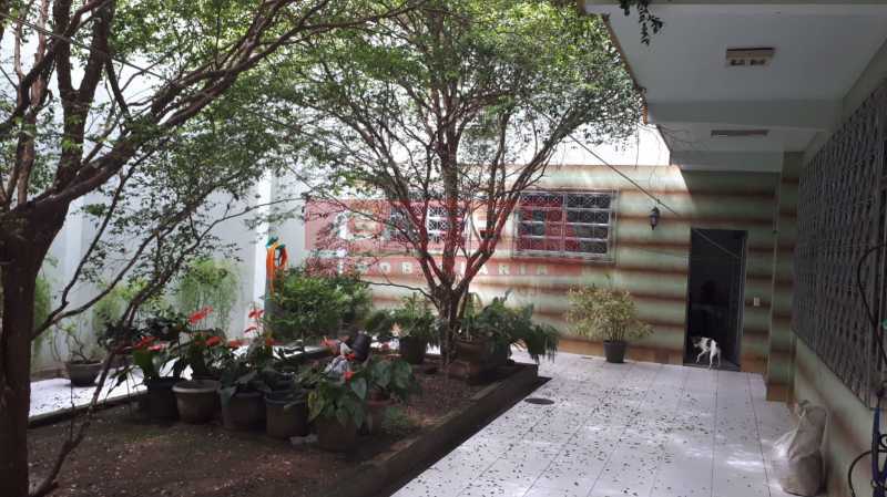 Casa à venda com 5 quartos, 450m² - Foto 9