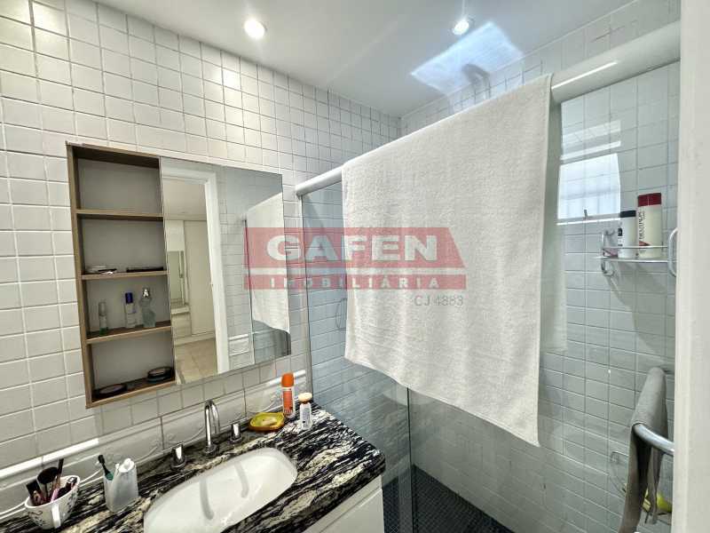 Apartamento para alugar com 3 quartos, 110m² - Foto 12