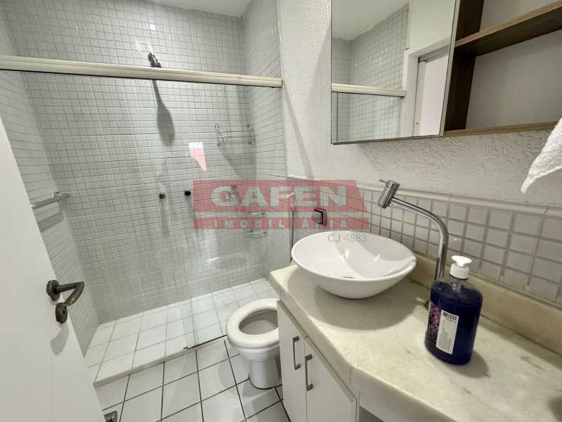 Apartamento para alugar com 3 quartos, 110m² - Foto 15