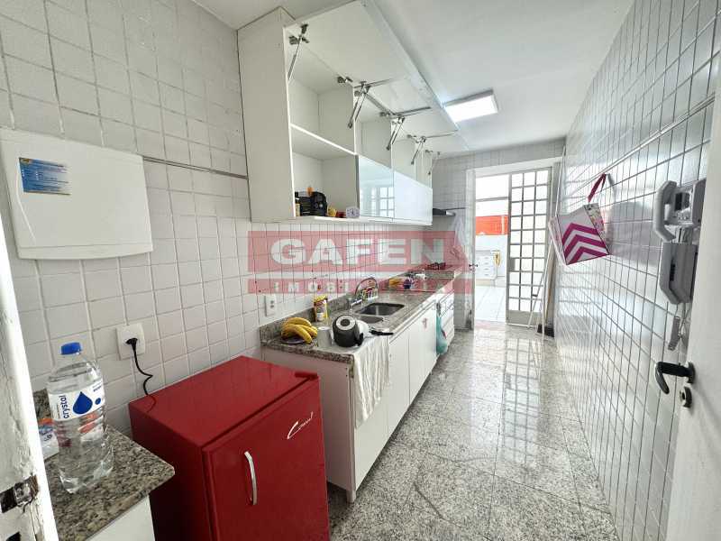 Apartamento para alugar com 3 quartos, 110m² - Foto 18