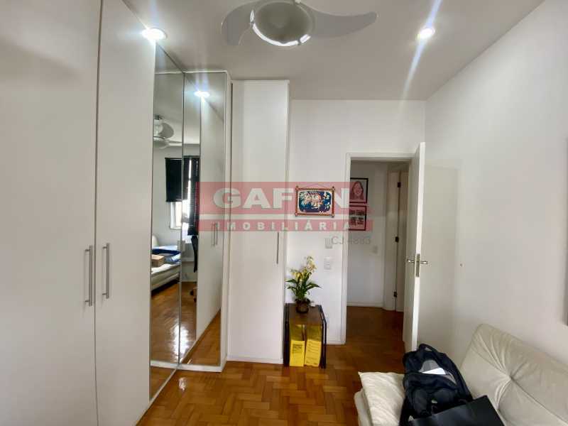 Apartamento à venda com 2 quartos, 72m² - Foto 11