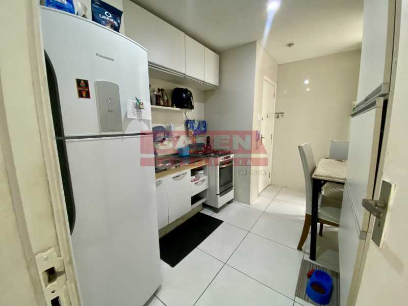 Apartamento à venda com 2 quartos, 72m² - Foto 20