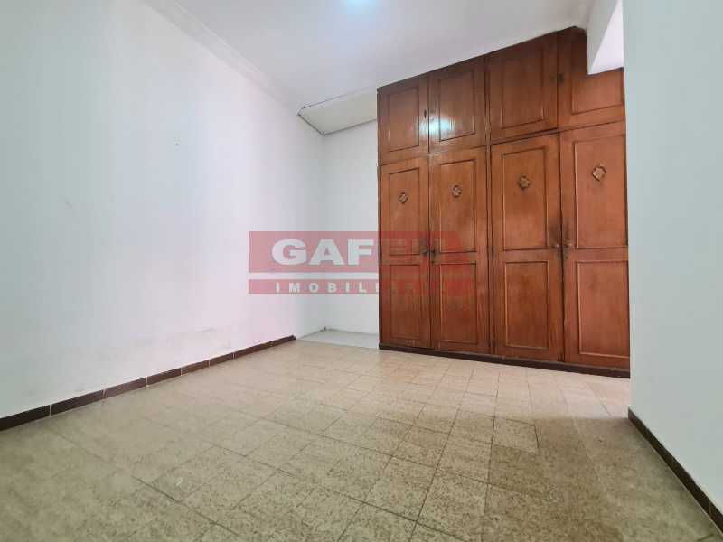 Apartamento à venda com 2 quartos, 70m² - Foto 9