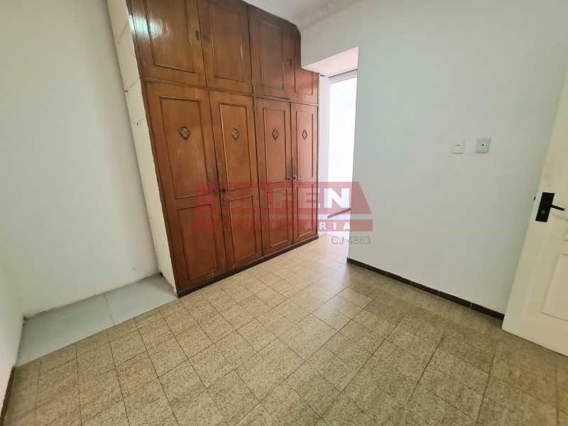 Apartamento à venda com 2 quartos, 70m² - Foto 15