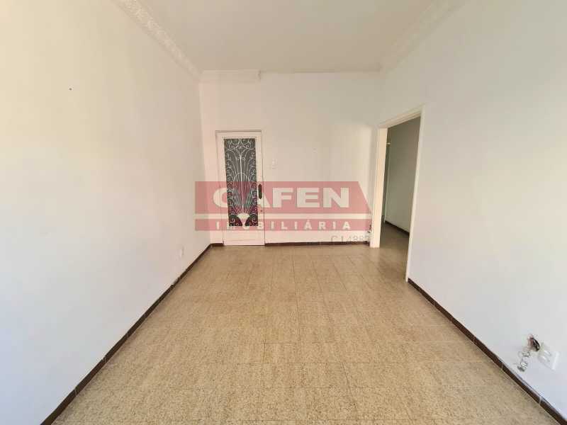 Apartamento à venda com 2 quartos, 70m² - Foto 8