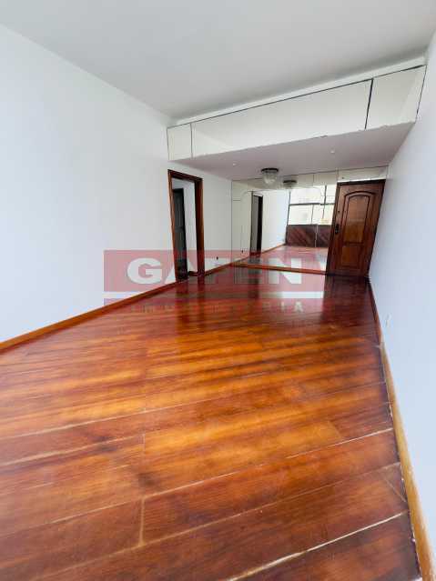 Apartamento à venda com 3 quartos, 105m² - Foto 5