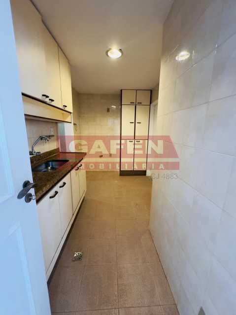 Apartamento à venda com 3 quartos, 105m² - Foto 13