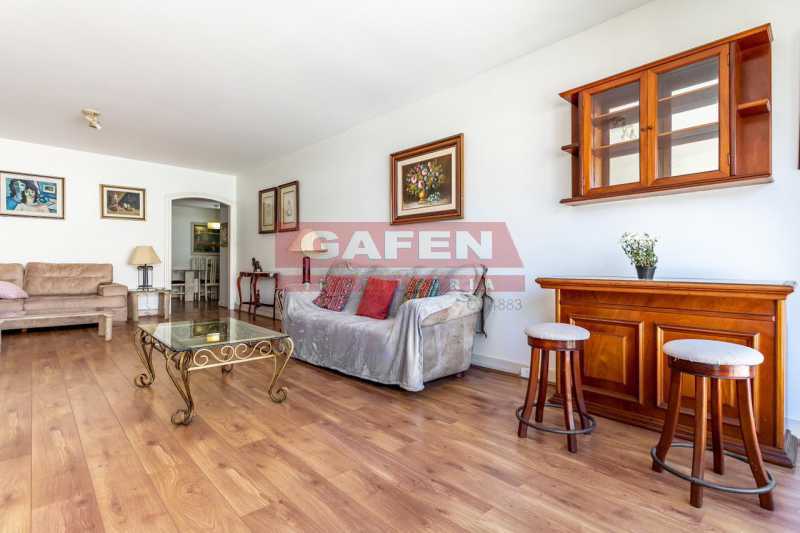 Apartamento à venda com 3 quartos, 170m² - Foto 3