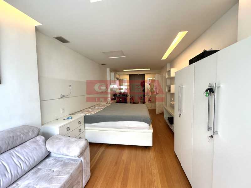 Apartamento à venda com 3 quartos, 128m² - Foto 18