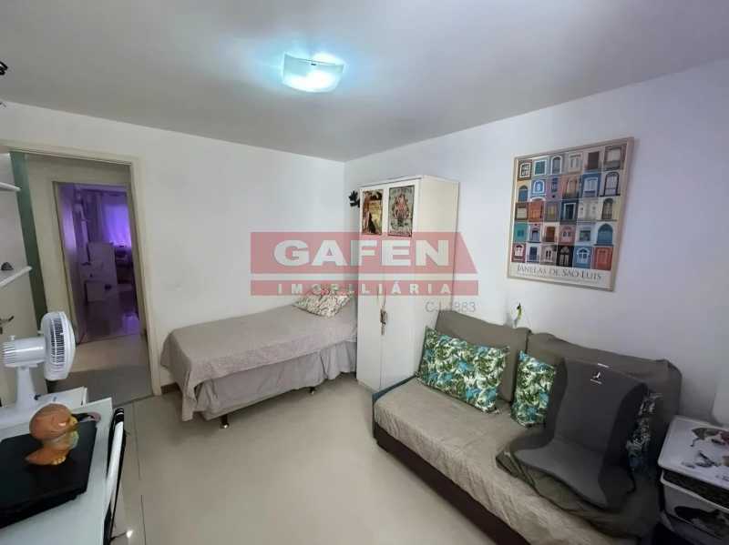 Apartamento à venda com 2 quartos, 72m² - Foto 11